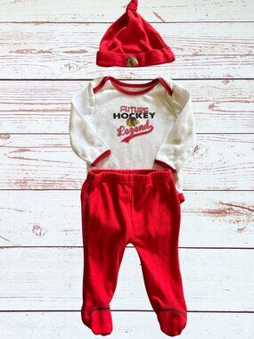 NHL Baby Boy 3 Month (3M) Chicago Blackhawks 3 Piece Outfit Set